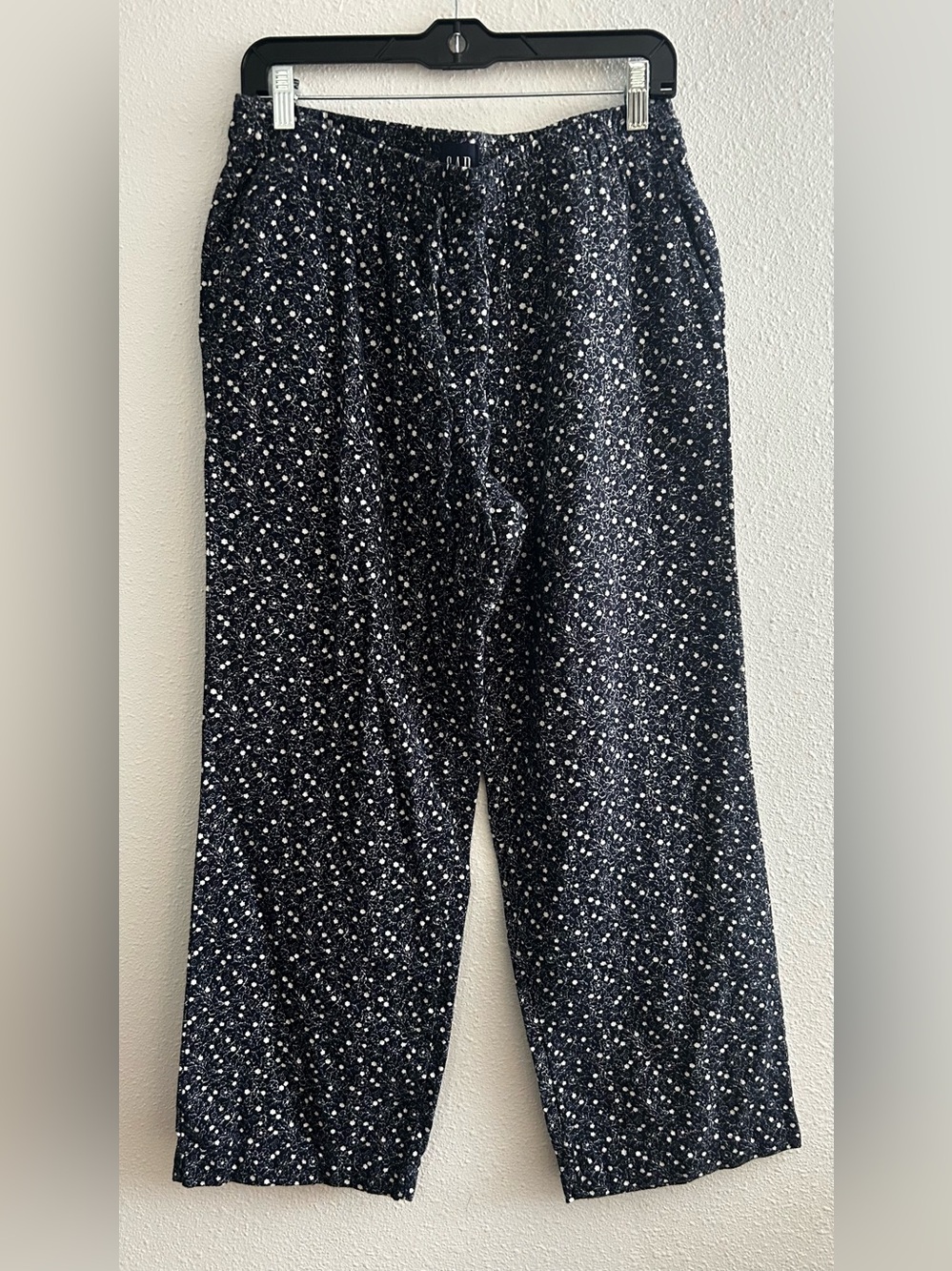 GAP Navy Jogger Pants with White Speckle